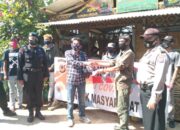 Brimob, Forum Gunung Geulis dan Pemdes Jatiroke, Bagikan Masker Gratis