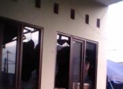 Gerombolan Bermotor Berulah, Kaca Madrasah Pecah