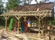 KWC Rereongan Bangun Rumah Jompo Ki Emid