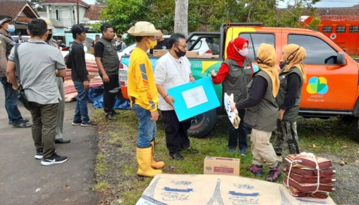 Jabar Bergerak dan Patriot Desa, Tinjau Lokasi Banjir dan Longsor