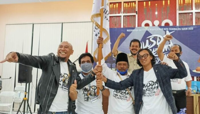 Bode Riswandi Lanjutkan, Musda Berjalan Keren