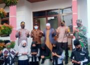 Perkuat Silaturahmi, Kapolres Sambangi Tokoh Masyarakat Sumedang Barat