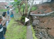 Didera Hujan Deras Benteng Rumah Sakit Ambruk