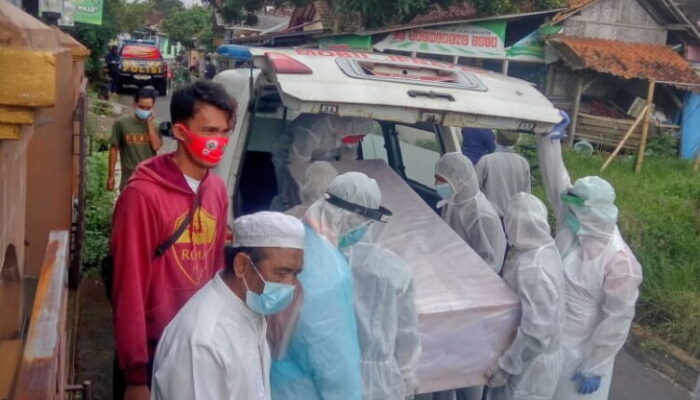 Masuk IGD SMC dalam Kondisi Penurunan Kesadaran, Terkonfirmasi Positif Covid-19 lalu Meninggal