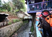 Banjir Cibadak, Dinsosnangkis Kota Bandung Salurkan Bantuan