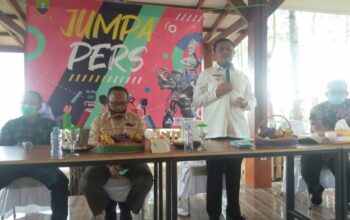 Bupati Dony: Pemda Sejalan dengan Wartawan, Ingin Sejahterakan Warga