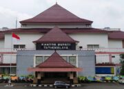 Karangan Bunga Ucapan Selamat Sudah Hiasi Setda Kabupaten Tasikmalaya