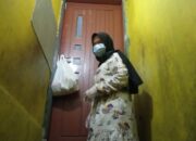 RW Siaga di Cikalang, Bantu Kebutuhan Keluarga Terpapar Covid-19