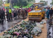 4.000 Botol Miras Musnah di Taman Kota