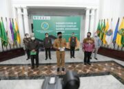 Gubernur Salurkan Bantuan Tunai Pusat untuk Terdampak Covid-19