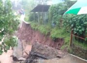 Hujan Deras di Cimanggung, Sebabkan Banjir dan TPT Ambrol