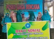 Tim Penggerak PKK Cimalaka Berikan Bantuan untuk Korban Banjir dan Longsor