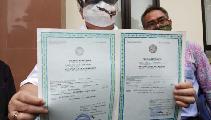Razman Tunjukan Bukti Baru, Soal Dugaan Pemalsuan Akta Lahir Anak