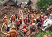 Longsor di Sumedang, 24 Meninggal, Dalam Pencarian 16