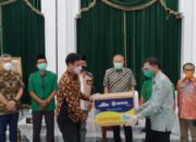 Aice dan GP Ansor Berikan Bantuan APD ke Pemprov Jabar