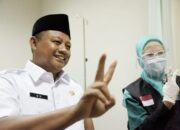 Disuntik Vaksin Covid-19 Dosis Kedua, Wagub Jabar Sebut Tak Ada Dampak Negatif