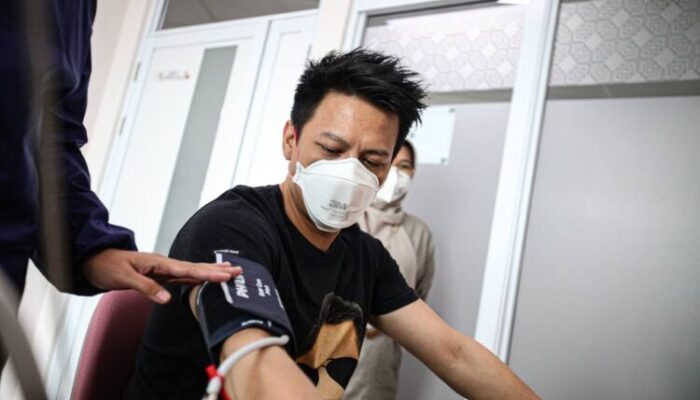 Ariel Noah: Efek Samping Vaksin, Cuma Perasaan Saja