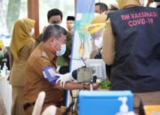 Gelar Perdana Sinovac, Bupati Garut Gagal Divaksin