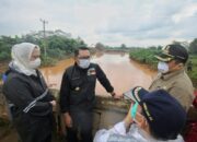 Gubernur Tinjau Lokasi Banjir di Subang dan Karawang