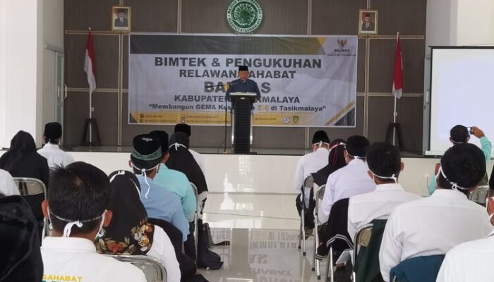 Untuk Banyak Hal, Baznas Kukuhkan dan Bina 39 Relawan