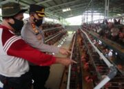 Kapolres Tasikmalaya Kunjungi Kampung Tangguh