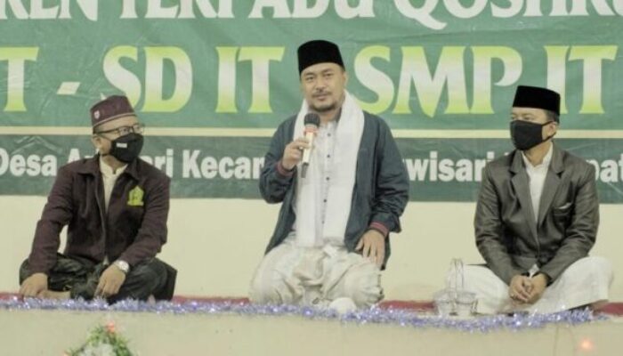 Sejak Berdiri, Deni Sagara Pejabat Pertama Kunjungi Pesantren Qosrul Muhajirin
