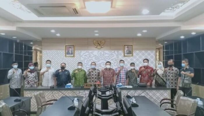 Bapemperda DPRD Jawa Barat Terima Kunjungan DPRD Kabupaten Tasikmalaya