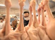 Puasa, Gubernur dan Menteri Pantau Pasar Kosambi Bandung