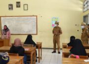 Belajar Tatap Muka di Garut, Terapkan Prokes