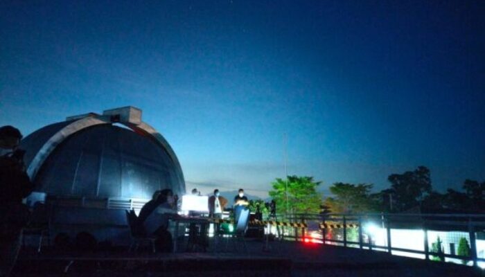 Lapan Sumedang Lakukan Pengamatan Fenomena Gerhana Bulan Total