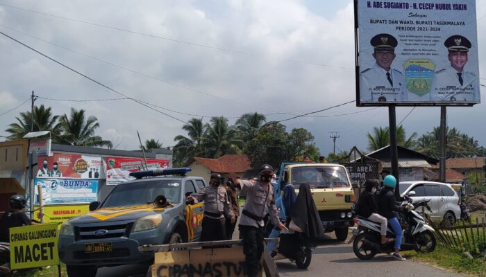 Cipanas dan Kawah Galunggung Buka Tutup
