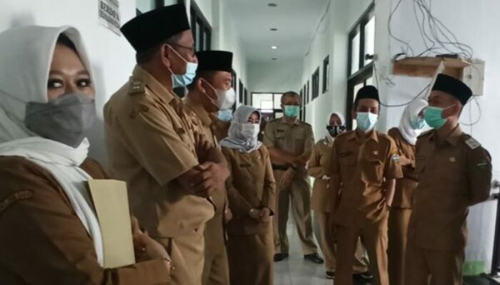 Hari Pertama Masuk Kerja, Sejumlah ASN Tidak di Kantor dengan Keterangan