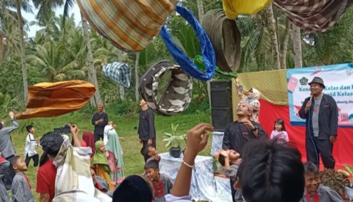 Ulin Atuh Bray, Kurangi Gawai!