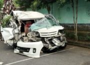 Luxio Nyaris Adu Bagong Dengan Bus Budiman, Seorang Tewas