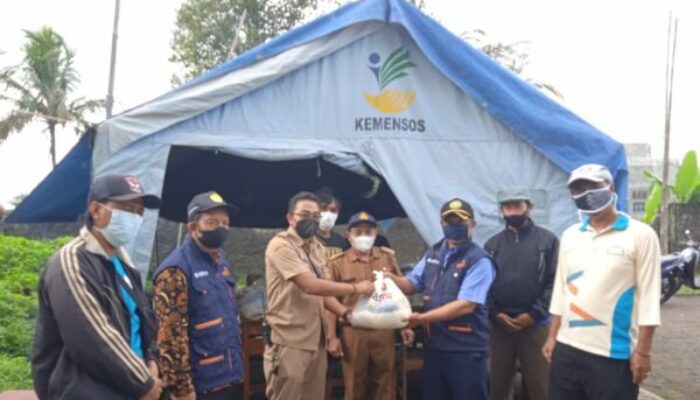 Sembako Bagi Para Isoman Covid-19 Desa-Kecamatan Sariwangi