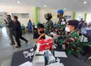 Danlanal Bandung Tinjau Vaksinasi Covid-19 di Arcamanik