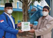 Menjelang Iduladha PMII Ciamis Bagi-bagi Kantong Ramling