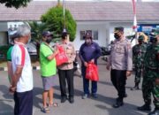 Jumat Berkah, Forkopimcam Cimalaka Sebar Paket Sembako