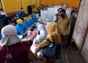 Takut Jarum, Siswi SMA Menangis Saat Vaksin Covid-19