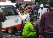 Seruduk Angkot 05, Pemotor ‘Terbang’ di RE Martadinata