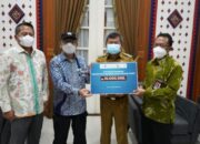 Kabupaten Garut Dibantu 10 Ribu Dosis Vaksin dari BI dan OJK Jabar
