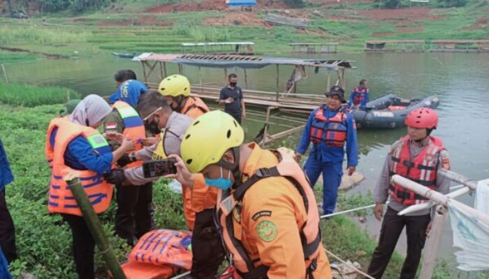 Polres Sumedang Gelar Pelatihan Antisipasi dan Evakuasi Bencana Alam