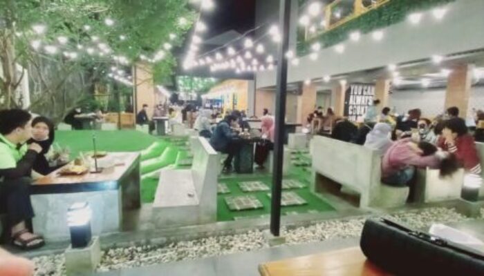 Mie Gacoan, Kuliner Kota Bandung Bermenu Makhluk Halus