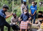 TNI dan Polri di Cimahi Lakukan Baksos