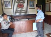 Ingatkan Pemotor ‘Makan’ Jalan di Bantar, Operator Disdukcapil Dapat Jahitan di Kepala