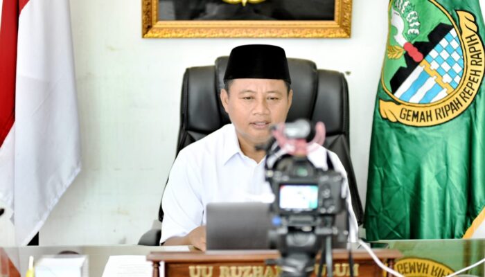 Uu Ruzhanul, Remaja masjid Benteng Moral Generasi Muda