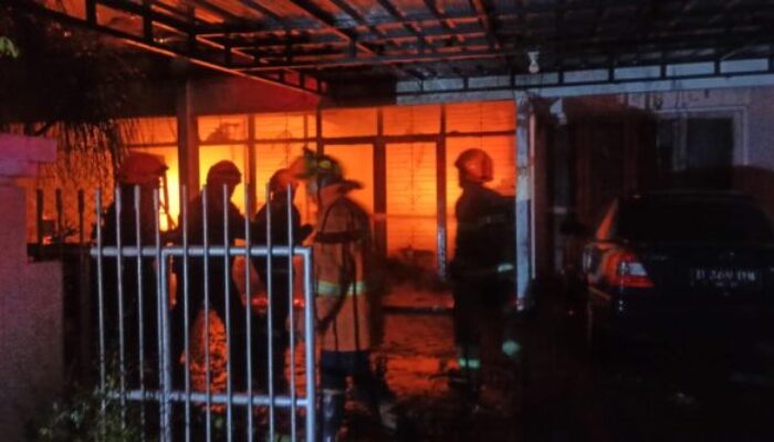 Kebakaran di Komplek Muara Kota Bandung, 1 Meninggal Dunia