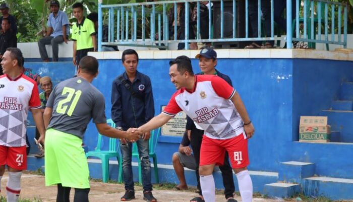 Eksibisi Sepak Bola Demi Vaksinasi