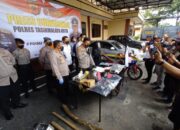 Polisi Gadungan Tipu Janda Rp 300 Juta, Lalu Beli Mercy dan CBR