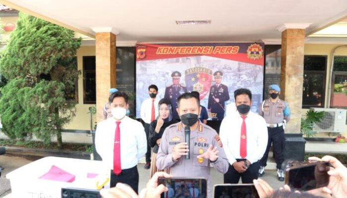 Kades Cihawuk Sempat Buron, Rugikan Negara, Ditangkap Polisi